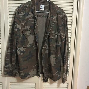 Zara camouflage jacket relaxed fit XL